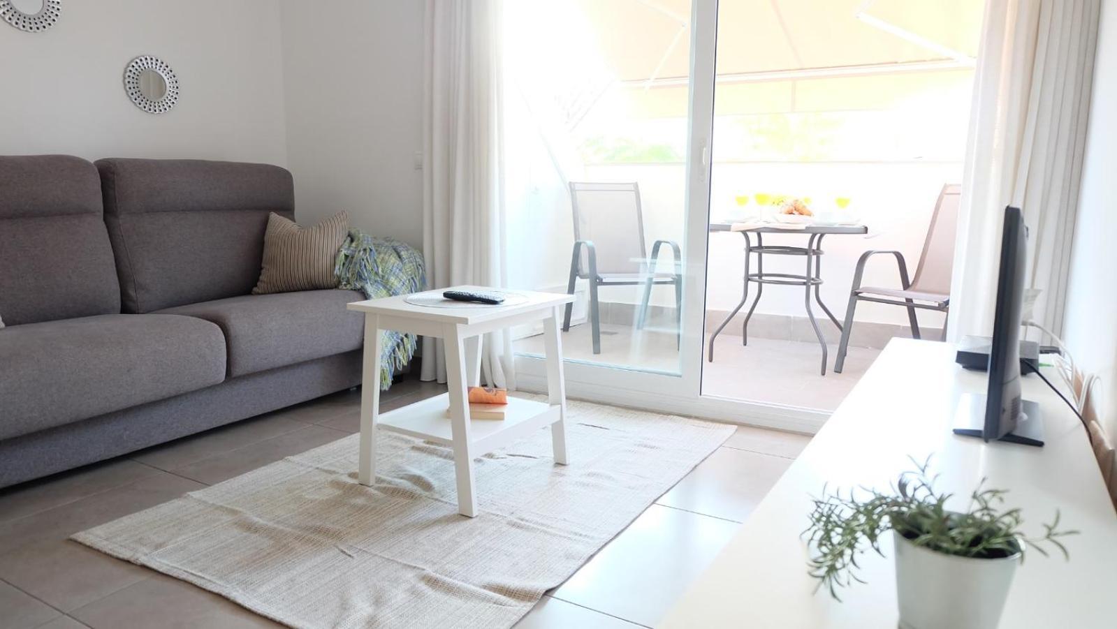 Oliver Atico Cano Apartment Фуeнхирола Екстериор снимка